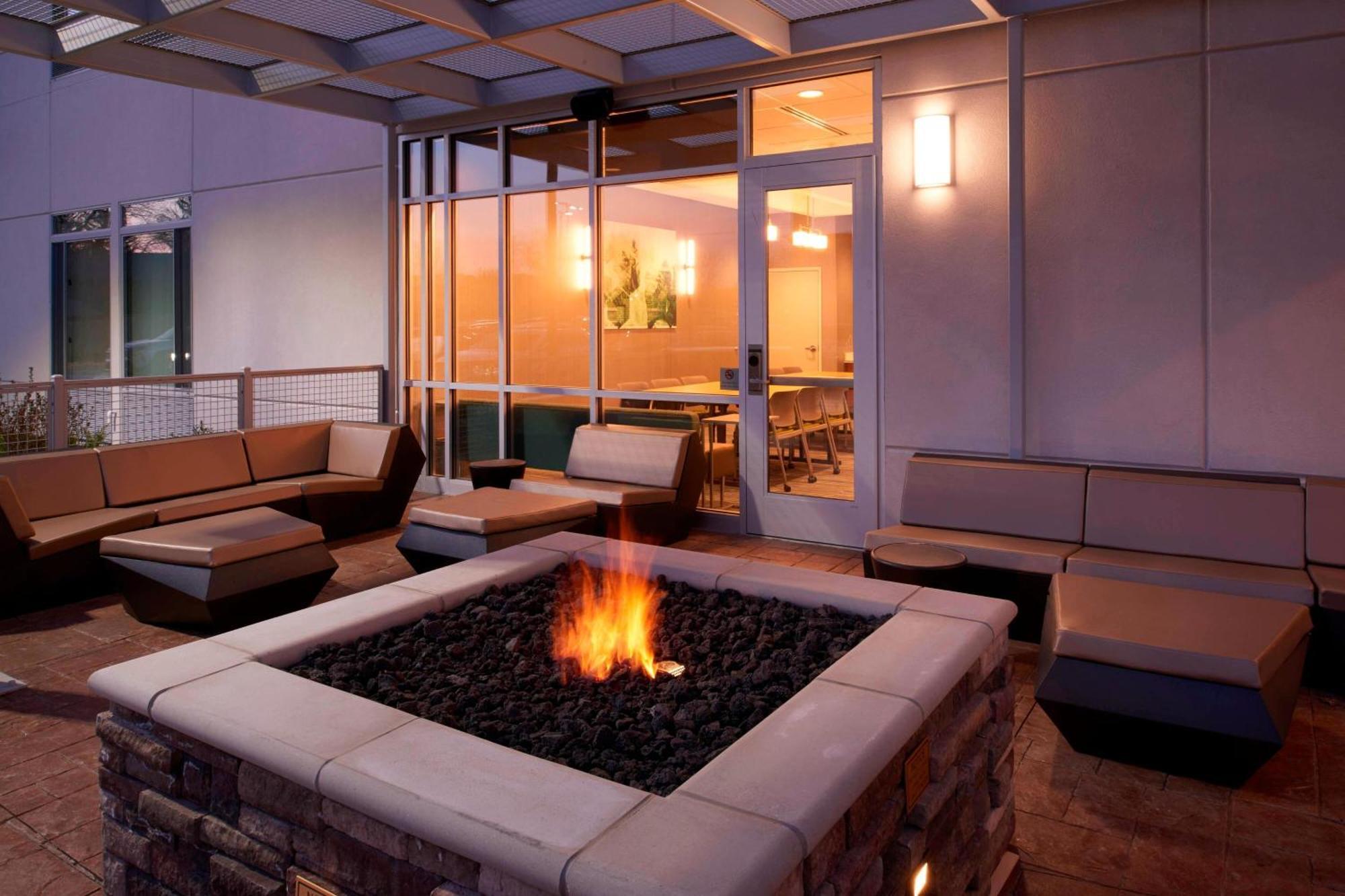 Springhill Suites By Marriott East Lansing University Area, Lansing Area Экстерьер фото